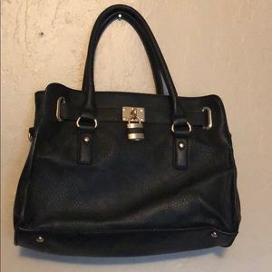 Charming Charlie hand bag